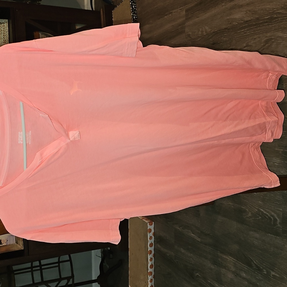 Vs PINK Neon Coral Colored Sz Large Vneck Tshirt. Great Condition, Like NEW